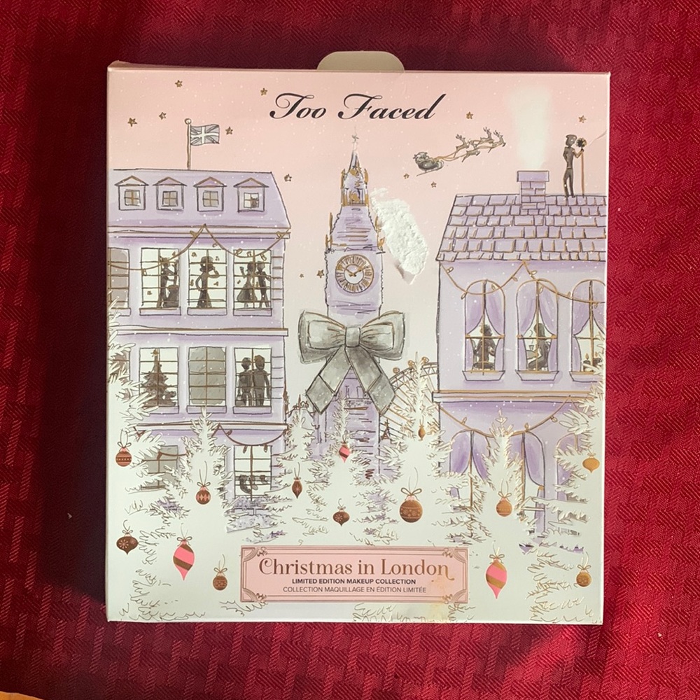 Too faced Christmas in London eyeshadow palette.